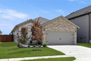 Main picture of 1641 Meadow Crest Dr