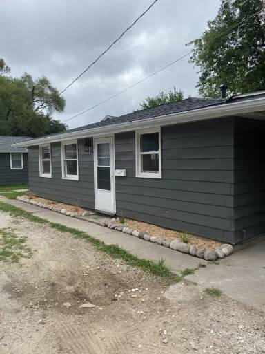 Main picture of 1213 Black St