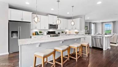 Main picture of 5823 Garden Walk Dr