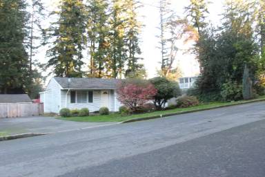 Main picture of 3922 152nd Ave SE