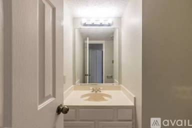 Main picture of 16314 Flint Run Way