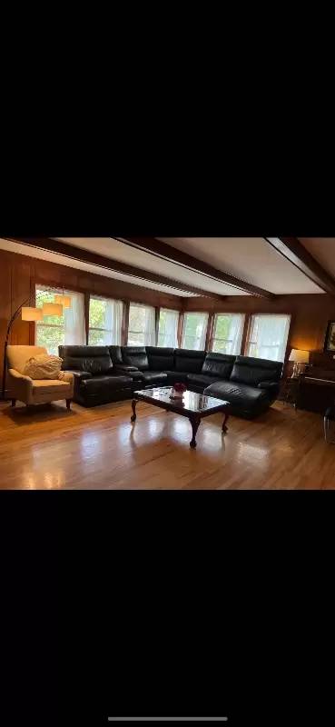 Main picture of 1212 Brookwood Dr