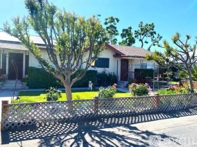 Main picture of 3736 E Rose Ave