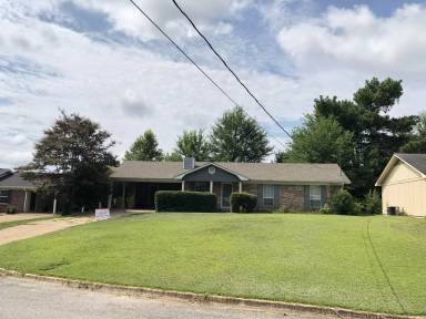 Main picture of 1311 Royal Oaks Ct