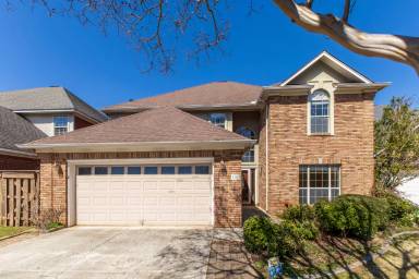 Main picture of 102 Canterbury Dr