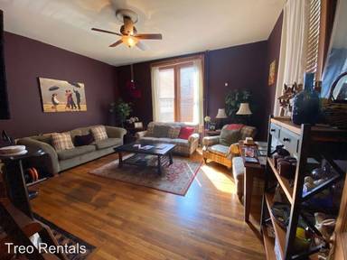 Main picture of 210 Gilman Ave