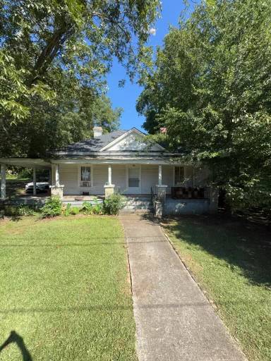 Main picture of 606 Piedmont Ave