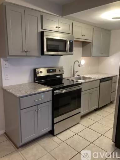 Main picture of 732 Ohio Pike