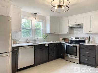 Main picture of 228 Middletown Ave