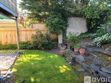 Main picture of 14120 NE 7th Pl