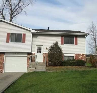 Main picture of 8525-55 Lake Michigan Dr