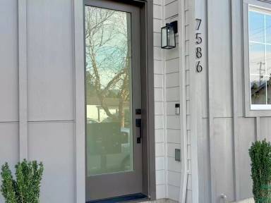 Main picture of 7582-7586 N Alma Ave and 7090 N Leonard St