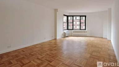 Main picture of 149 W 4th St