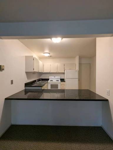 Main picture of 2300 Taylor Ave