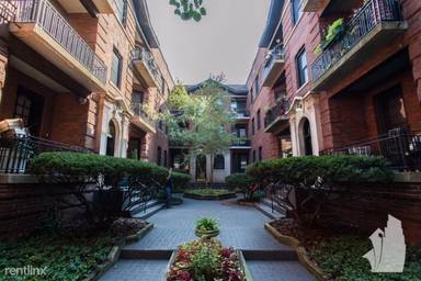 Main picture of 4019 N Clarendon Ave