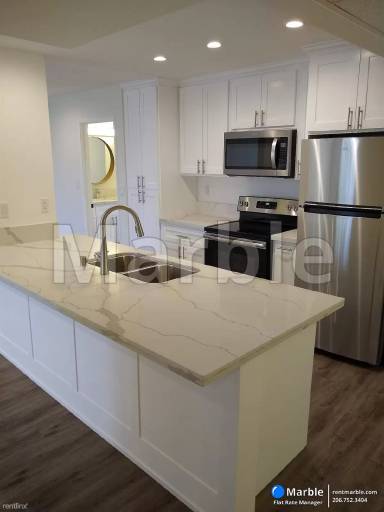 Main picture of 23401 Park Sorrento