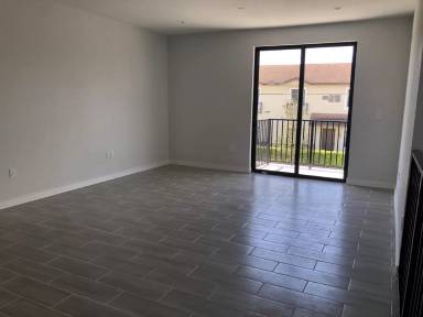 Main picture of 24940 SW 134th Ave