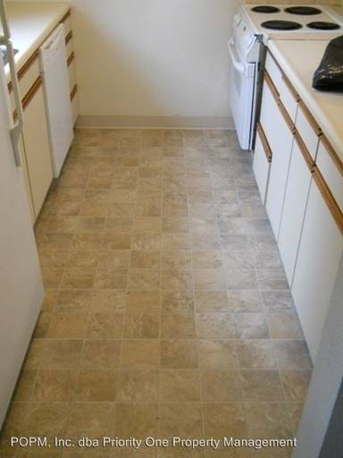 Main picture of 4098 NE Division St