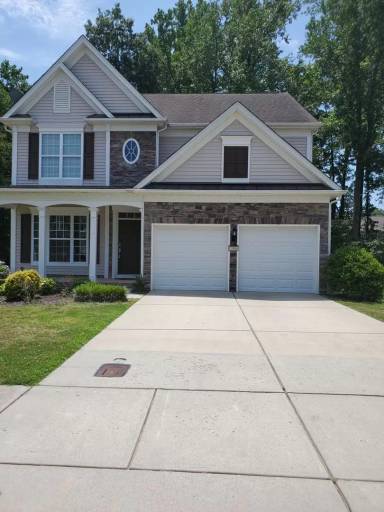 Main picture of 10874 River Oaks Dr NW