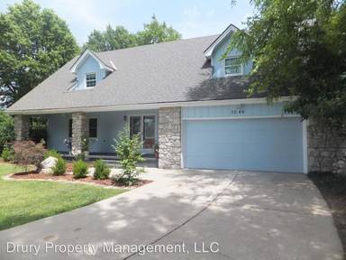 Main picture of 1346 S Raintree Pl