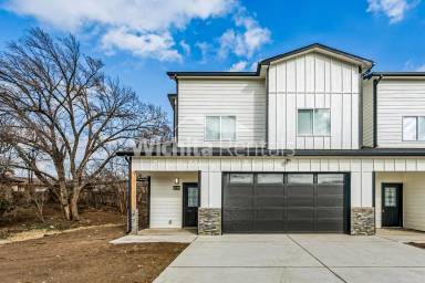 Main picture of 1340 - 1342 S. 143rd St. East