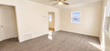 Main picture of 311 N 36th St