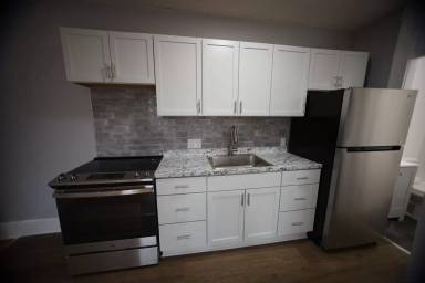 Main picture of 15 Orchard St