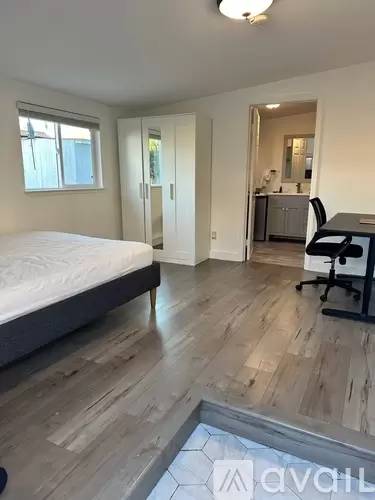 Main picture of 342 Stowell Ave