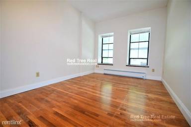 Main picture of 296 Columbus Ave
