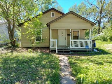 Main picture of 1616 Doris Ave