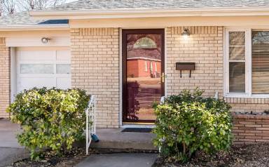 Main picture of 1831 Lawson Ln