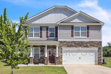 Main picture of 207 Bridlewood Ln