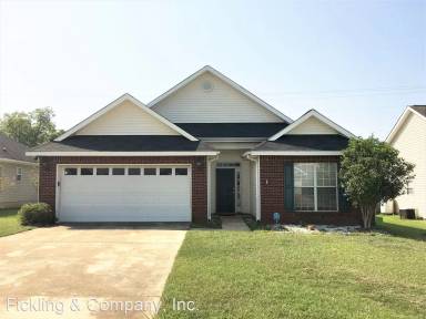 Main picture of 123 Larkspur Ln