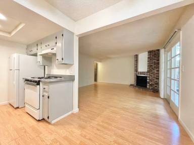 Main picture of 541 Morse Ave