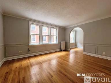 Main picture of 540-48 W Surf St