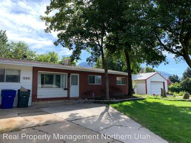 Main picture of 660 Van Buren Ave