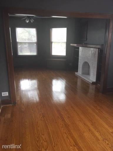Main picture of 5151 N LeClaire Ave