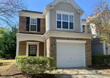 Main picture of 7025 Racine Way