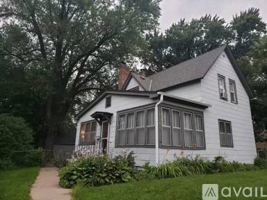 Main picture of 1299 Folsom St