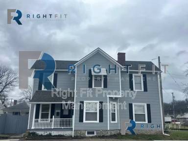 Main picture of 218 S Main St