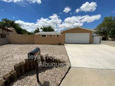Main picture of 12700 Mountain Rd NE