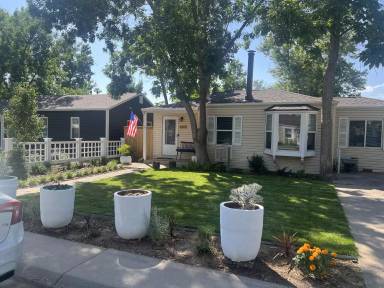 Main picture of 4469 S Pearl St