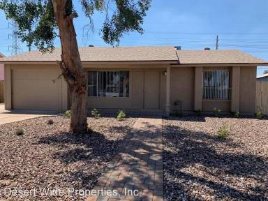 Main picture of 2207 W Peralta Ave