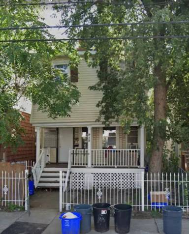 Main picture of 912 S 18th St