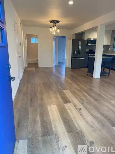 Main picture of 908 Kodak Dr