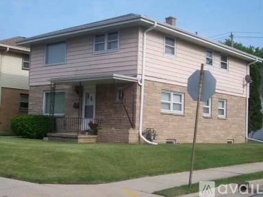 Main picture of 7743 W Lincoln Ave