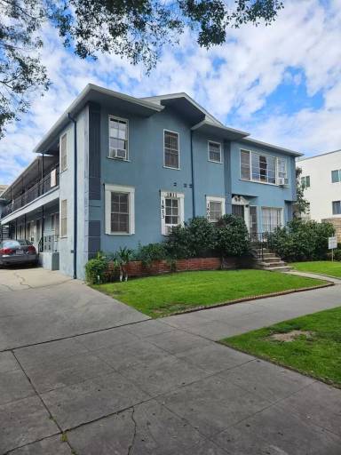 Main picture of 1809 N Normandie Ave