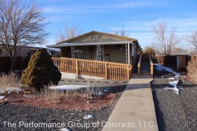 Main picture of 53 E Dwight Dr