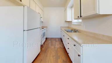 Main picture of 1356 Hobart Dr