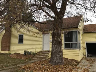 Main picture of 2975 Brinker Ave